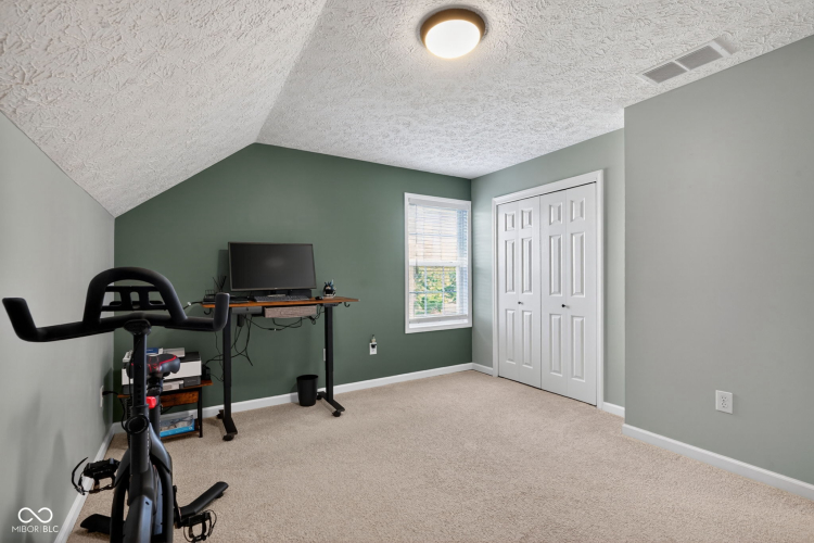 Listing Image 37