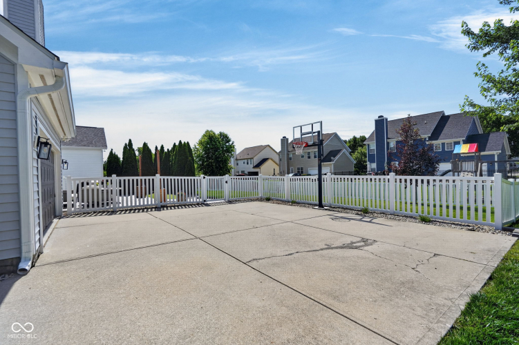 Listing Image 39