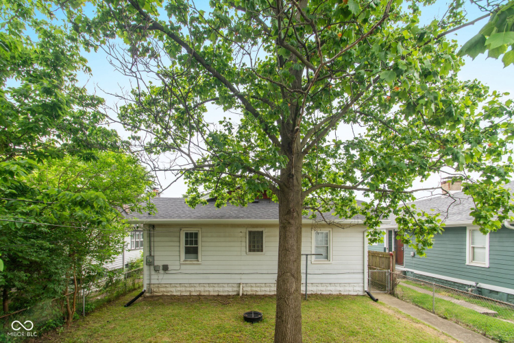 Listing Image 20