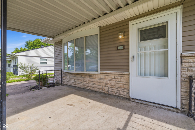 Listing Image 2