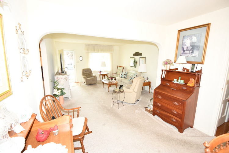 Listing Image 30