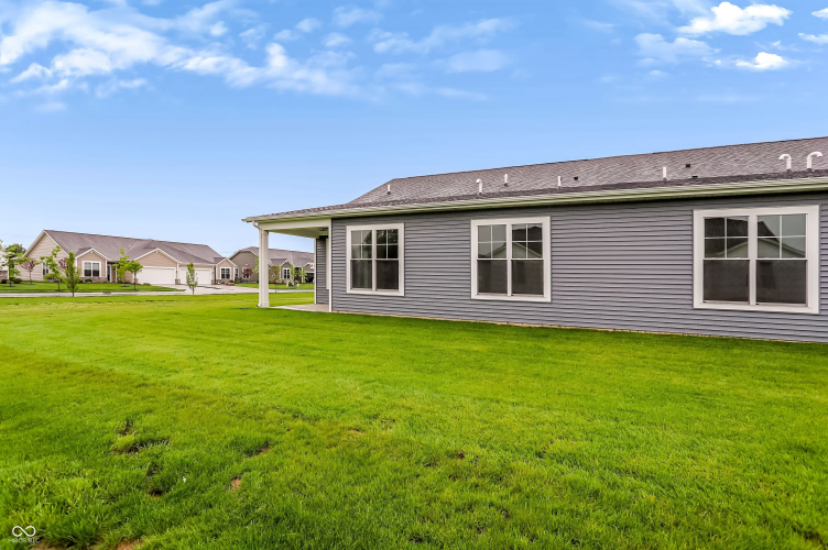 Listing Image 42