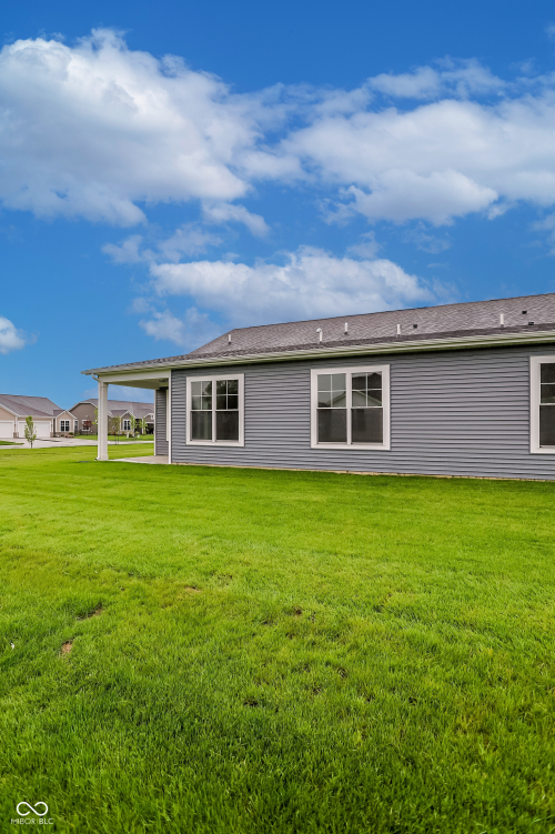 Listing Image 43