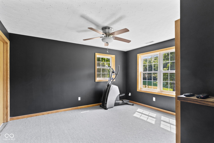 Listing Image 59