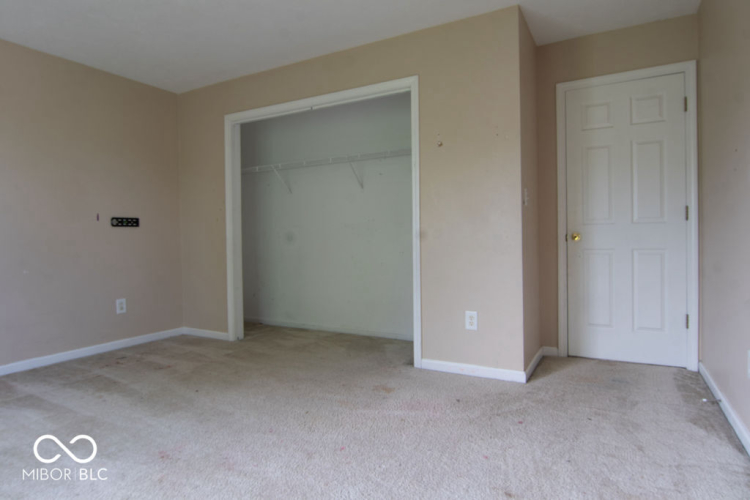 Listing Image 38
