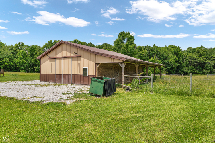 Listing Image 43