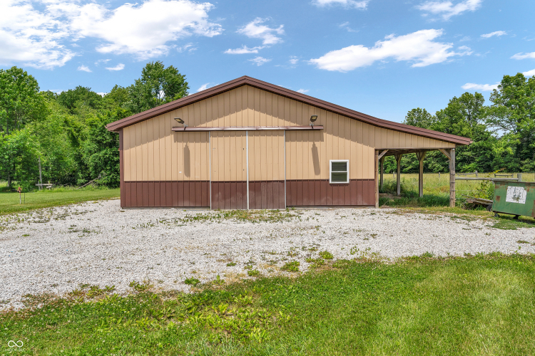 Listing Image 44