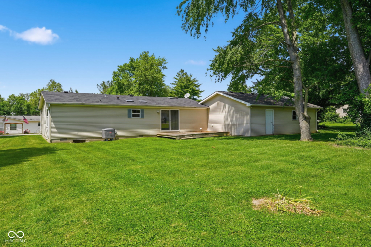 Listing Image 18