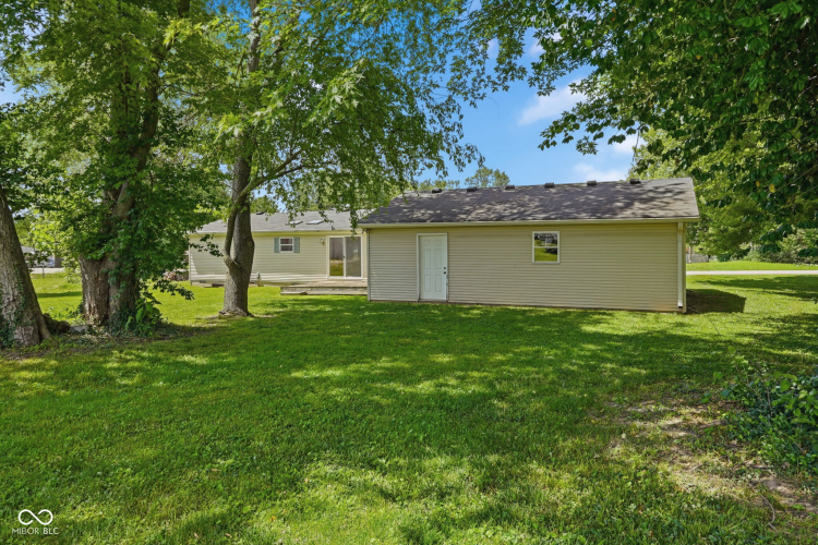 Listing Image 19