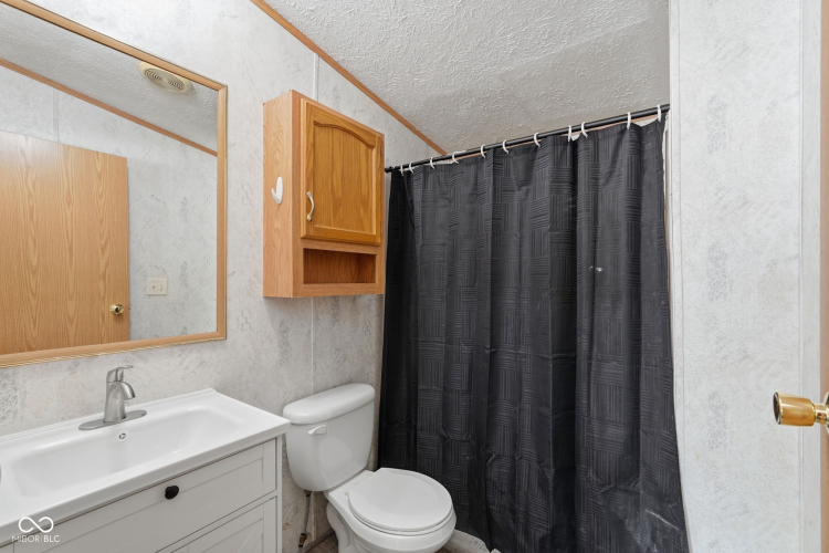 Listing Image 27
