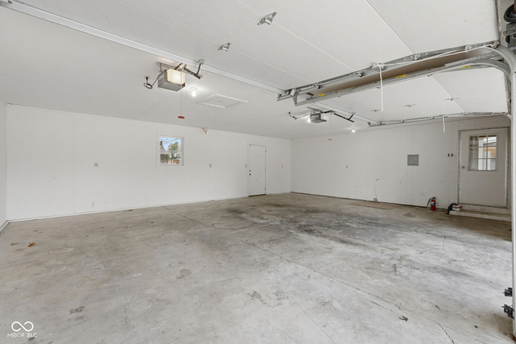 Listing Image 36