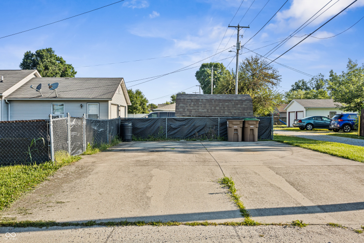 Listing Image 26