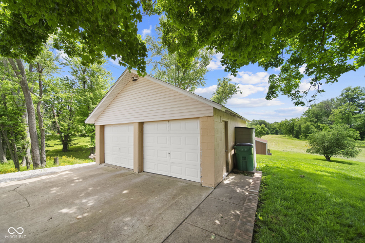 Listing Image 58