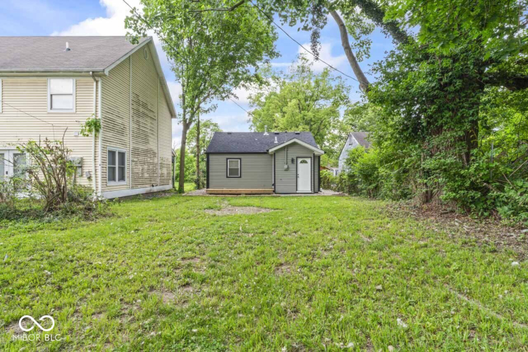 Listing Image 19