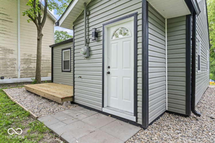 Listing Image 21