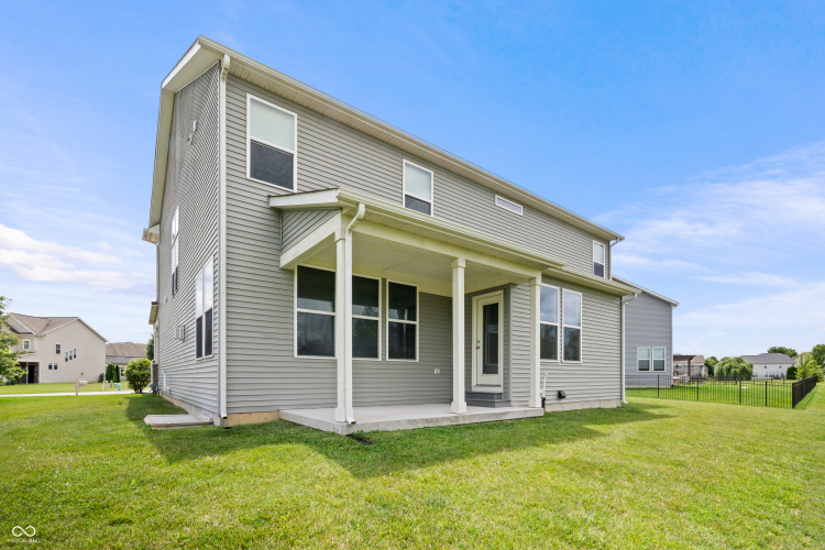 Listing Image 28