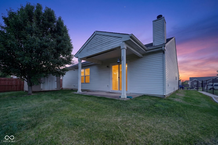 Listing Image 37