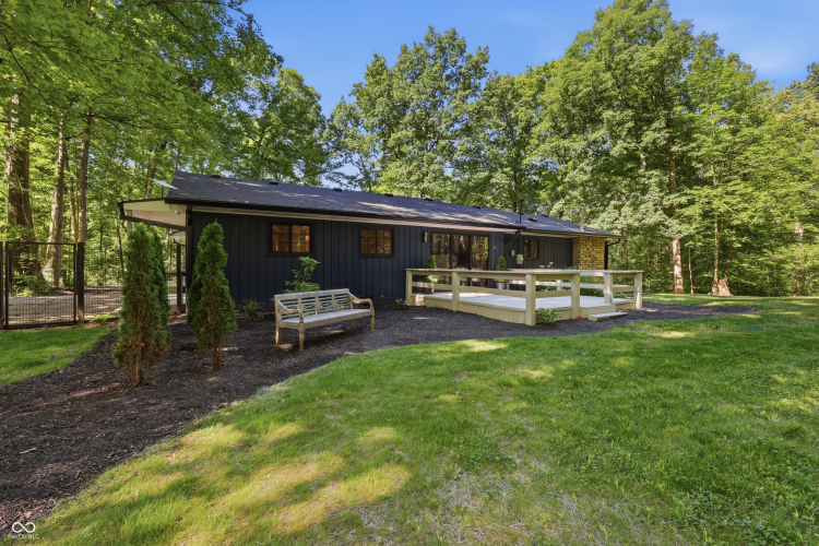 Listing Image 37