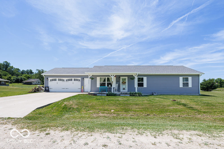 Listing Image 9