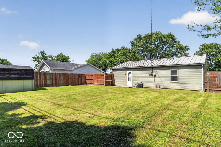 Listing Image 21
