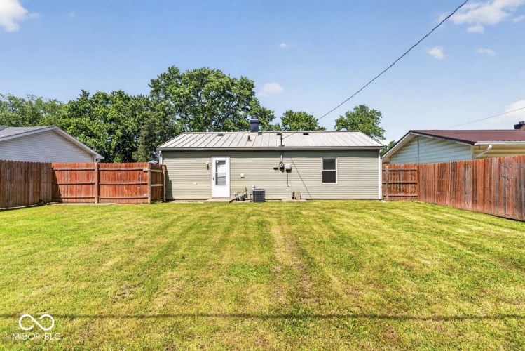 Listing Image 22