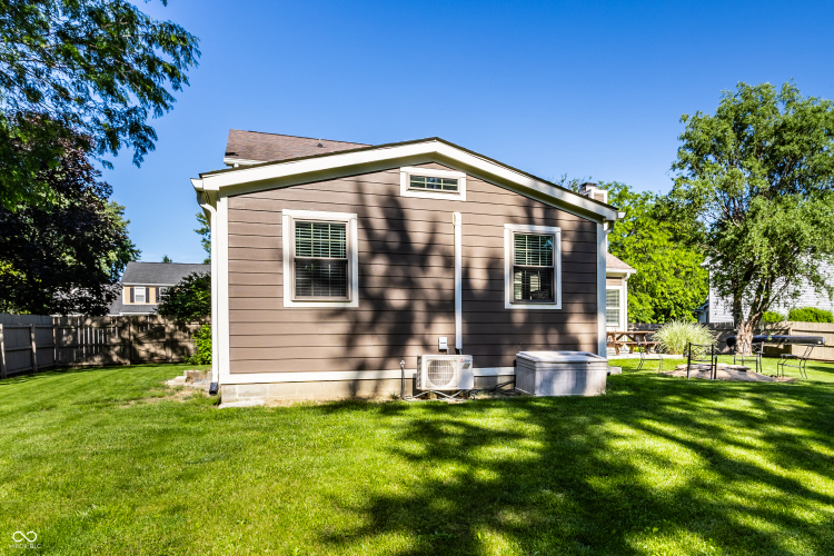 Listing Image 45