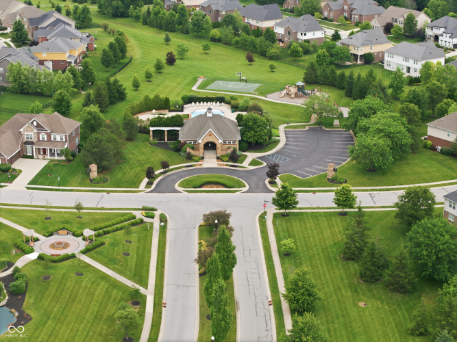Listing Image 82