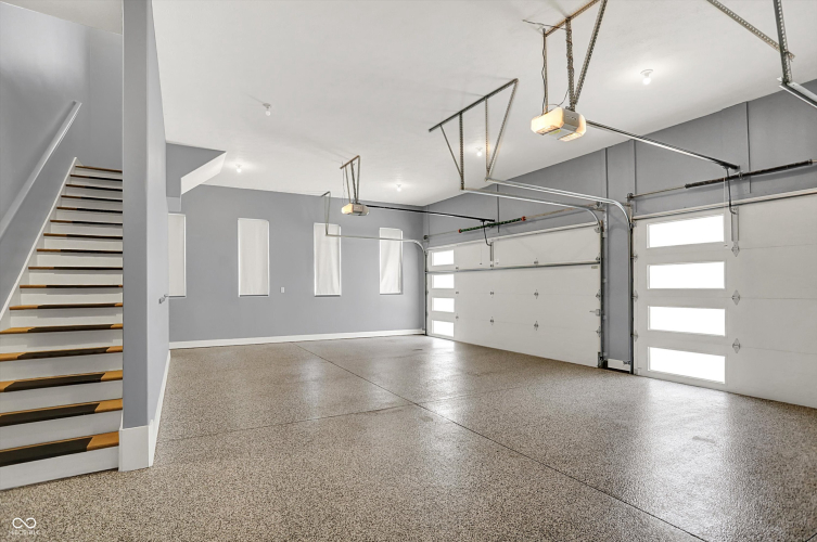 Listing Image 53