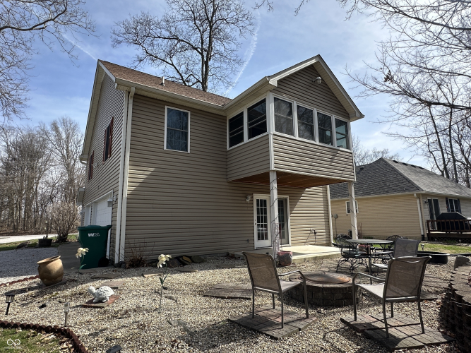 Listing Image 11