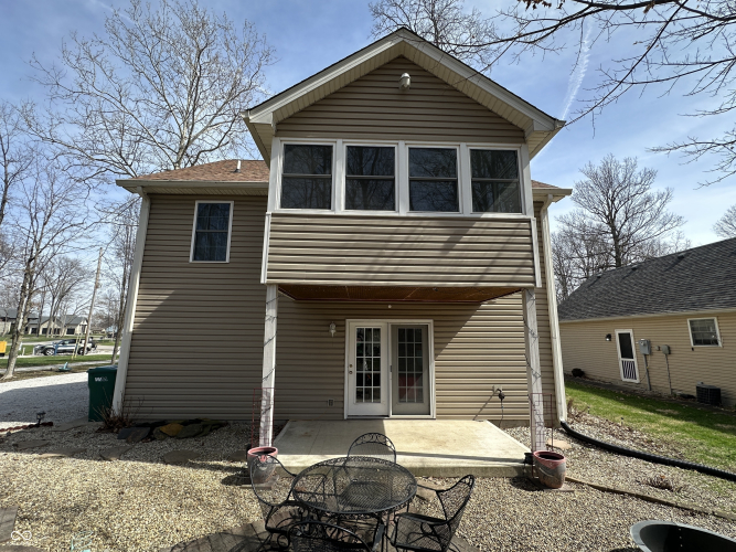Listing Image 10