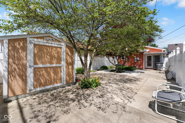Listing Image 27