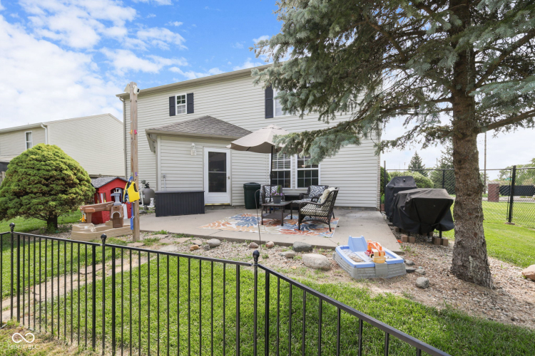 Listing Image 37