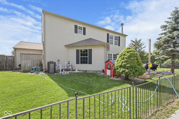 Listing Image 38