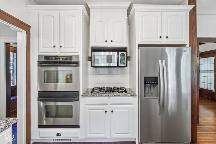 Listing Image 13