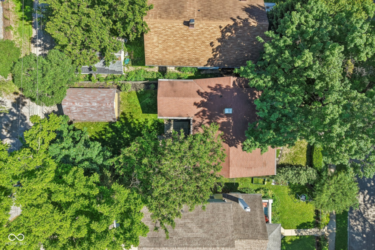 Listing Image 44