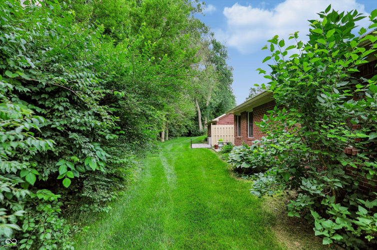 Listing Image 42