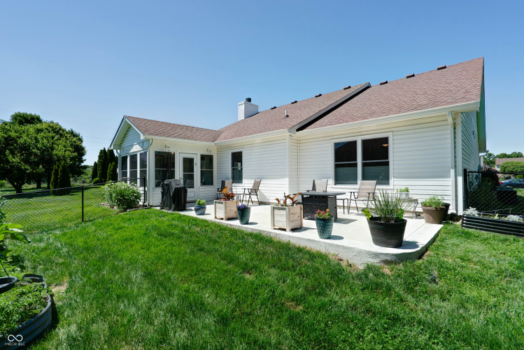 Listing Image 29