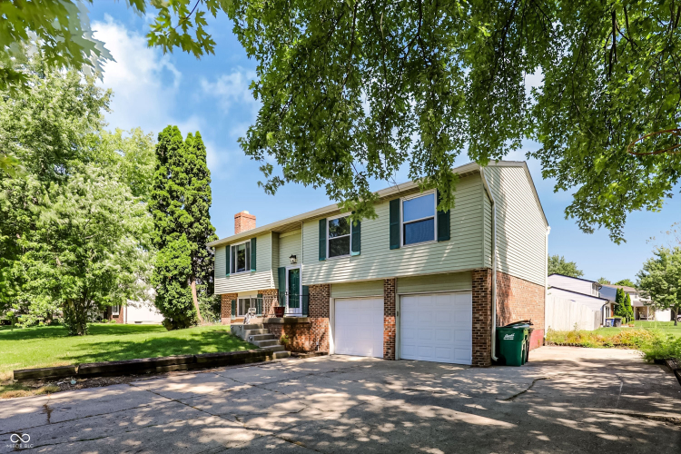 Listing Image 19
