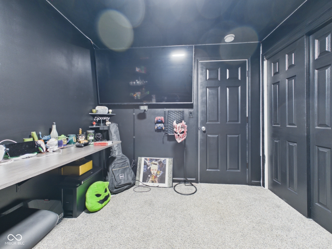 Listing Image 29