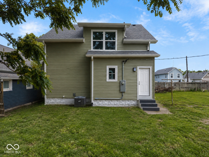Listing Image 54