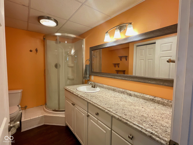 Listing Image 49