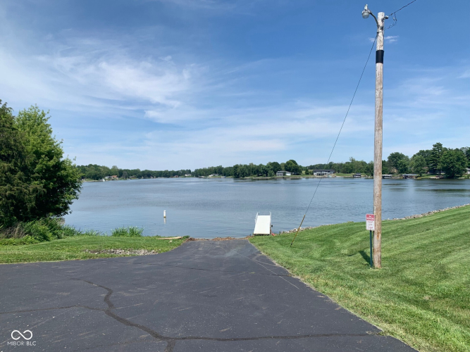 Listing Image 66