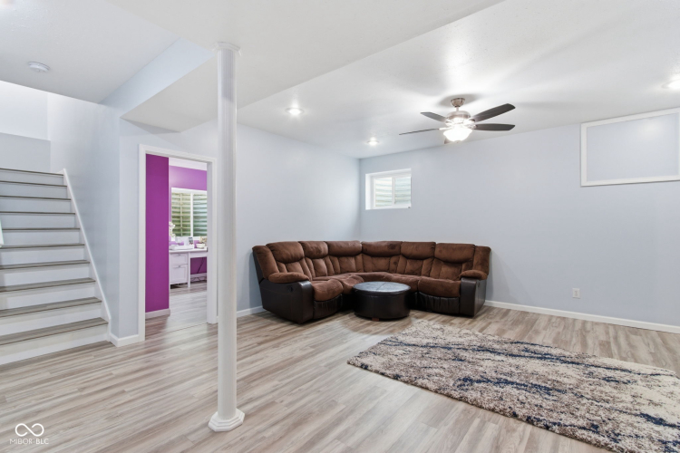 Listing Image 55