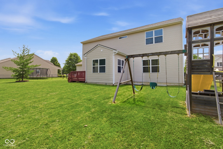 Listing Image 76