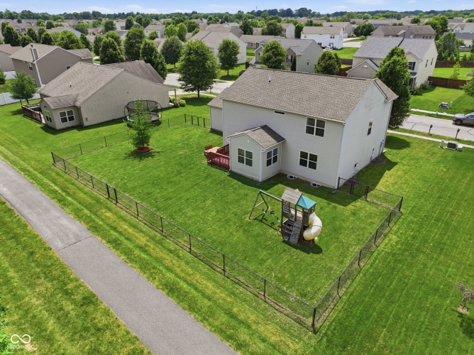 Listing Image 79