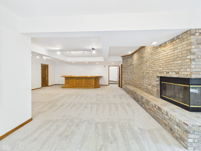 Listing Image 55