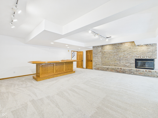 Listing Image 56