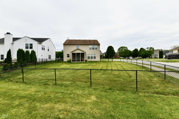 Listing Image 57