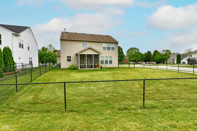 Listing Image 59