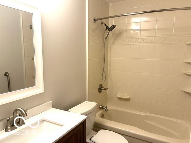 Listing Image 20